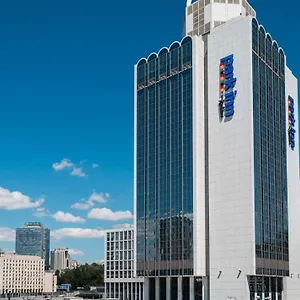 Park By Radisson Troyitska Hotel Kiev