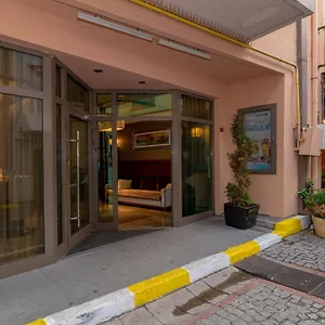 Feri Hotel Istanboel