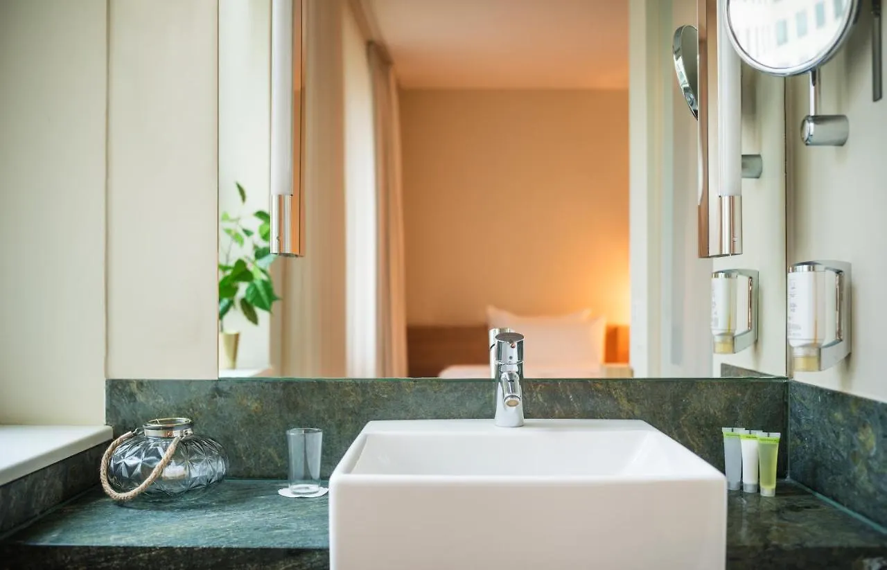 ****  Lindner Hotel Berlin Ku'Damm, Part Of Jdv By Hyatt Duitsland
